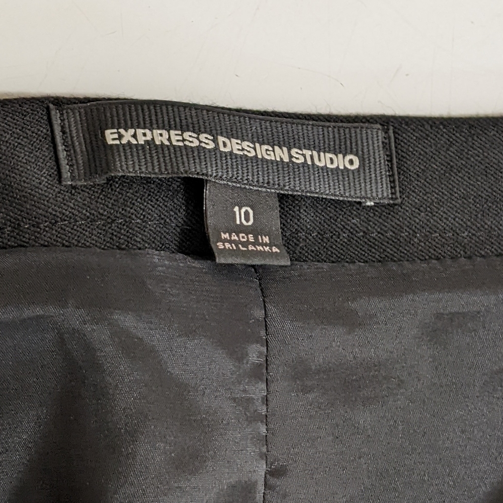 Express Pencil Skirt